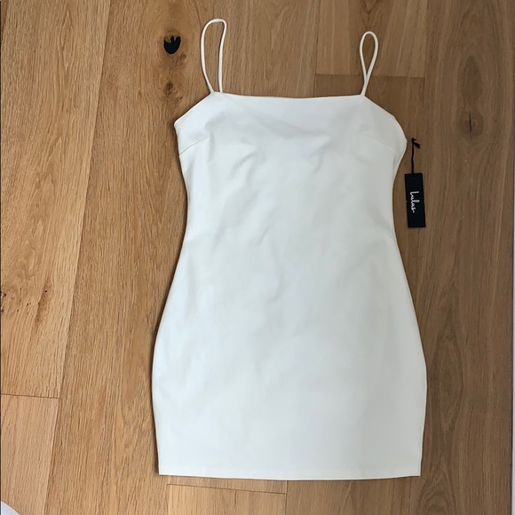 Lulus Dresses & Skirts - Adorable white spaghetti strap dress 🤍